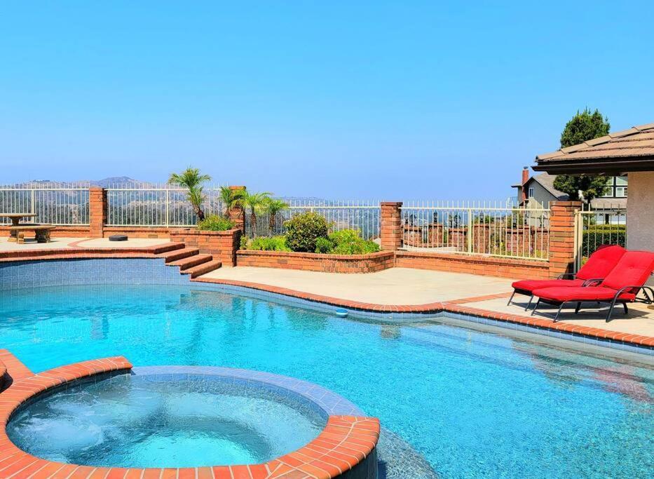 Stunning Panoramic Waterfront Pool Home Escape Anaheim Kültér fotó